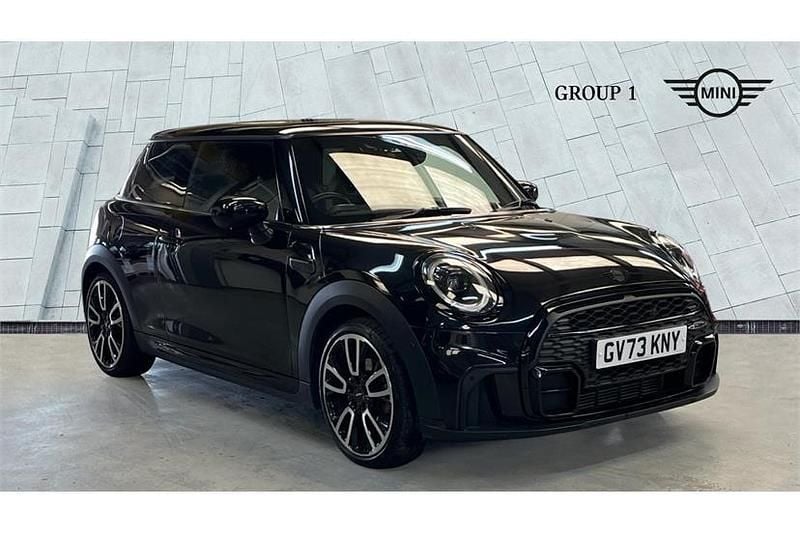 Used Mini Cooper Sport 136 HP (100 kW) 2023 Midnight black ii Hatchback
