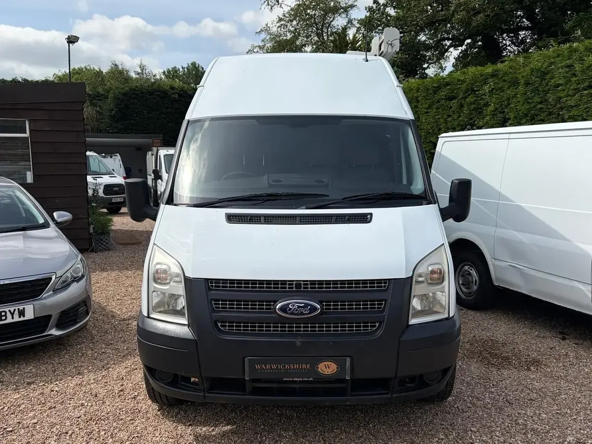 Used Ford Transit 100 HP (73 kW) 2012 White Van