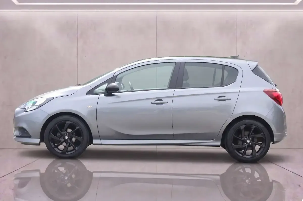Used Vauxhall Corsa SRi 90 HP (66 kW) 2019 Grey Hatchback