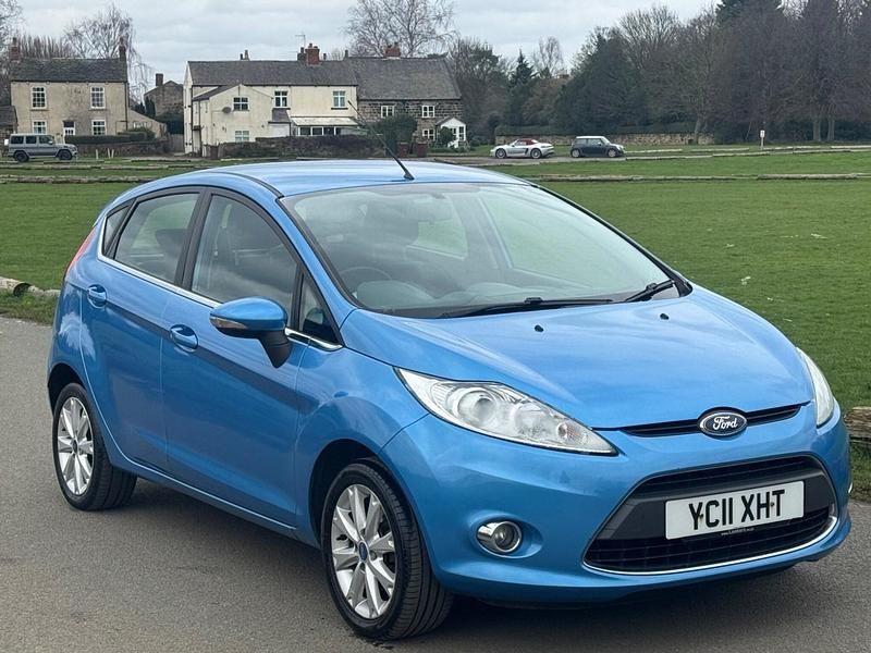 Used Ford Fiesta Zetec 2011 Blue Hatchback