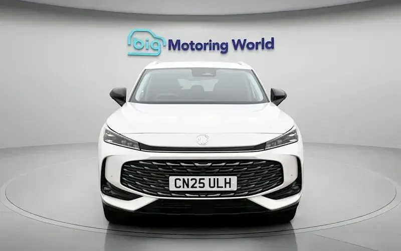 Used MG HS Trophy 303 HP (222 kW) 2025 White SUV