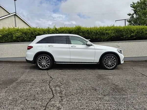 Used Mercedes GLC220 AMG Line Premium 2016 White Estate