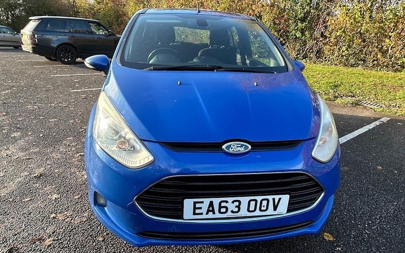 Usado Ford B-MAX Titanium 120 HP (88 kW) 2013 Azul Monovolume