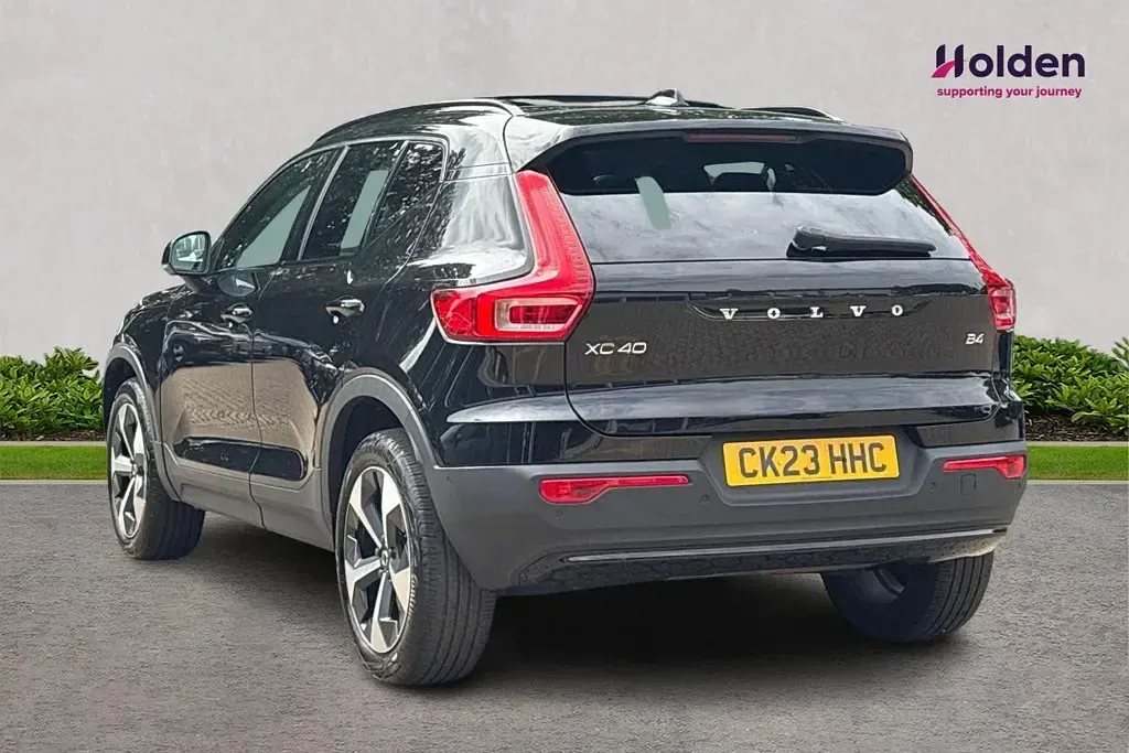 Used Volvo XC40 Ultimate 194 HP (142 kW) 2023 Black SUV