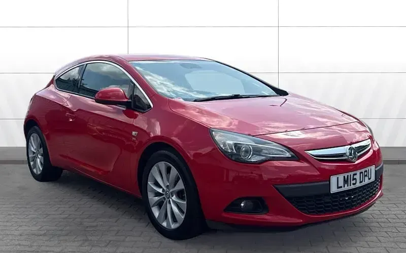 Used Vauxhall Astra GTC SRi 140 HP (102 kW) 2015 Coupe