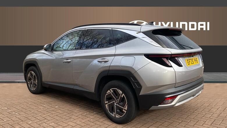 Usado Hyundai Tucson Advanced 160 HP (117 kW) 2025 Prateado SUV