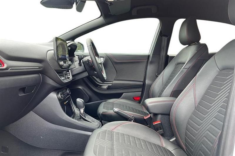 Used Ford Puma ST-Line X 125 HP (91 kW) 2022 Frozen white Hatchback
