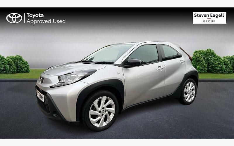 Used Toyota Aygo X PURE 72 HP (52 kW) 2025 SUV