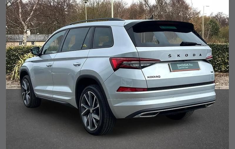 Used Skoda Kodiaq SportLine 150 HP (110 kW) 2022 Brilliant silver metallic SUV