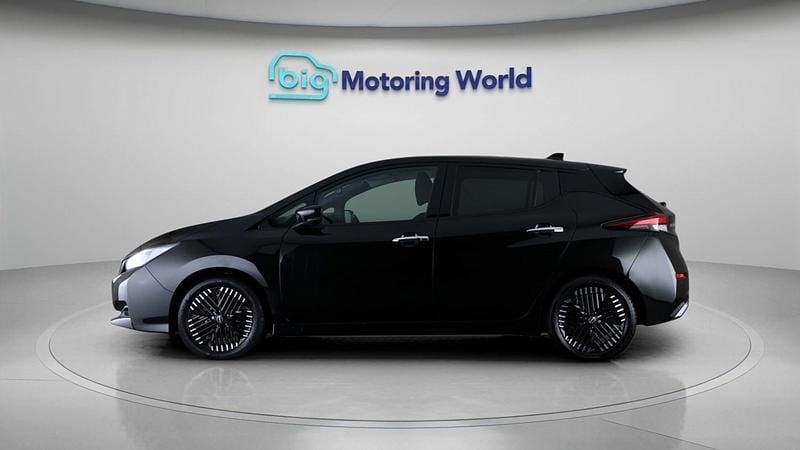 Used Nissan Leaf N-Connecta 110 kW (150 HP) 2023 Black Hatchback