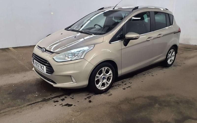 Used Ford B-MAX Zetec 75 HP (55 kW) 2015 MPV