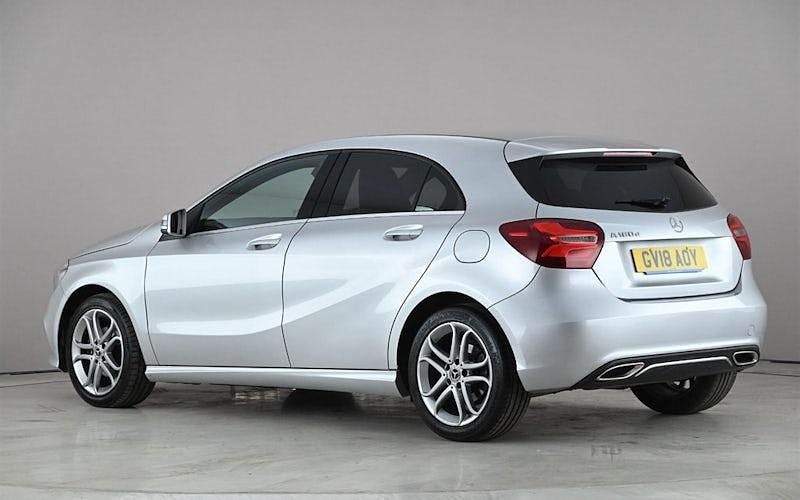 Used Mercedes A180 Sport Edition 109 HP (80 kW) 2018 Silver Hatchback