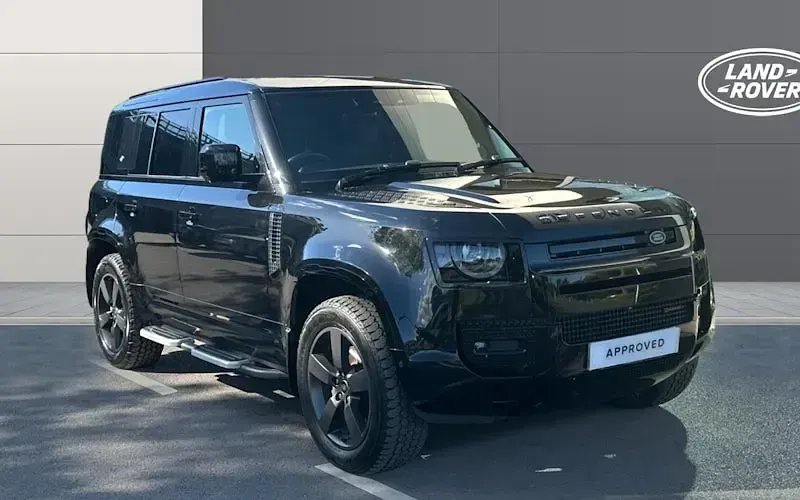 Usado Land Rover Defender HSE Dynamic 249 HP (183 kW) 2025 SUV