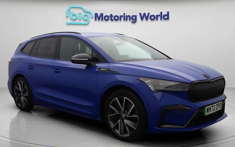 Used 2022 Skoda Enyaq iV SportLine SUV | £27,900 (A bit pricey) - Image 1/4