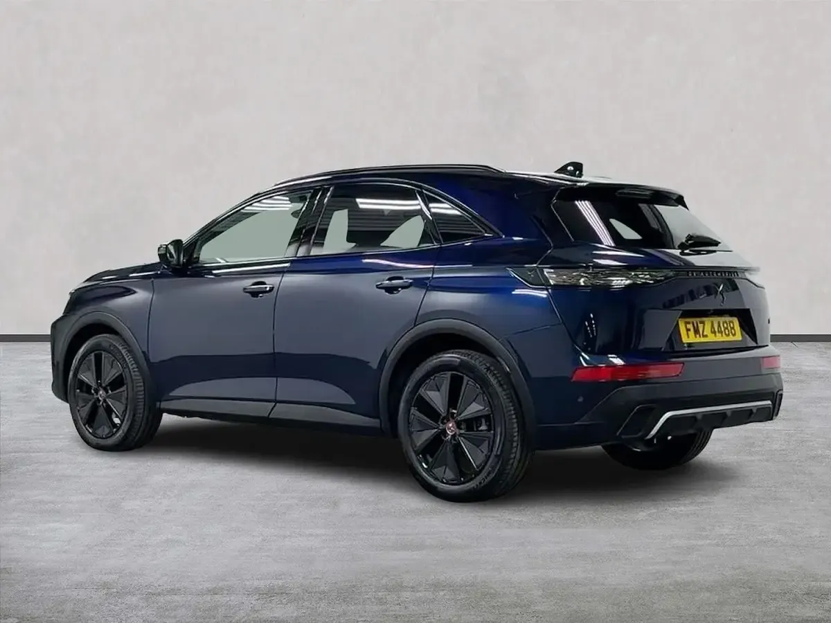 Used DS Automobiles DS7 Crossback Performance Line Plus 130 HP (95 kW) 2024 Blue SUV