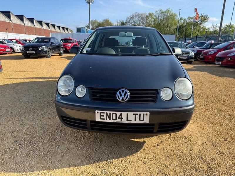Used VW Polo S 64 HP (47 kW) 2004 Grey Hatchback