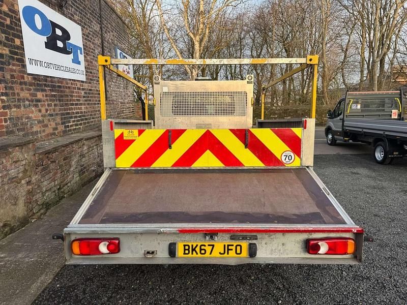 Used Vauxhall Movano 130 HP (95 kW) 2018 White MPV