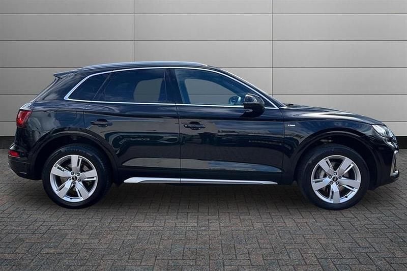 Used Audi Q5 S-Line 299 HP (219 kW) 2022 Mythos black SUV
