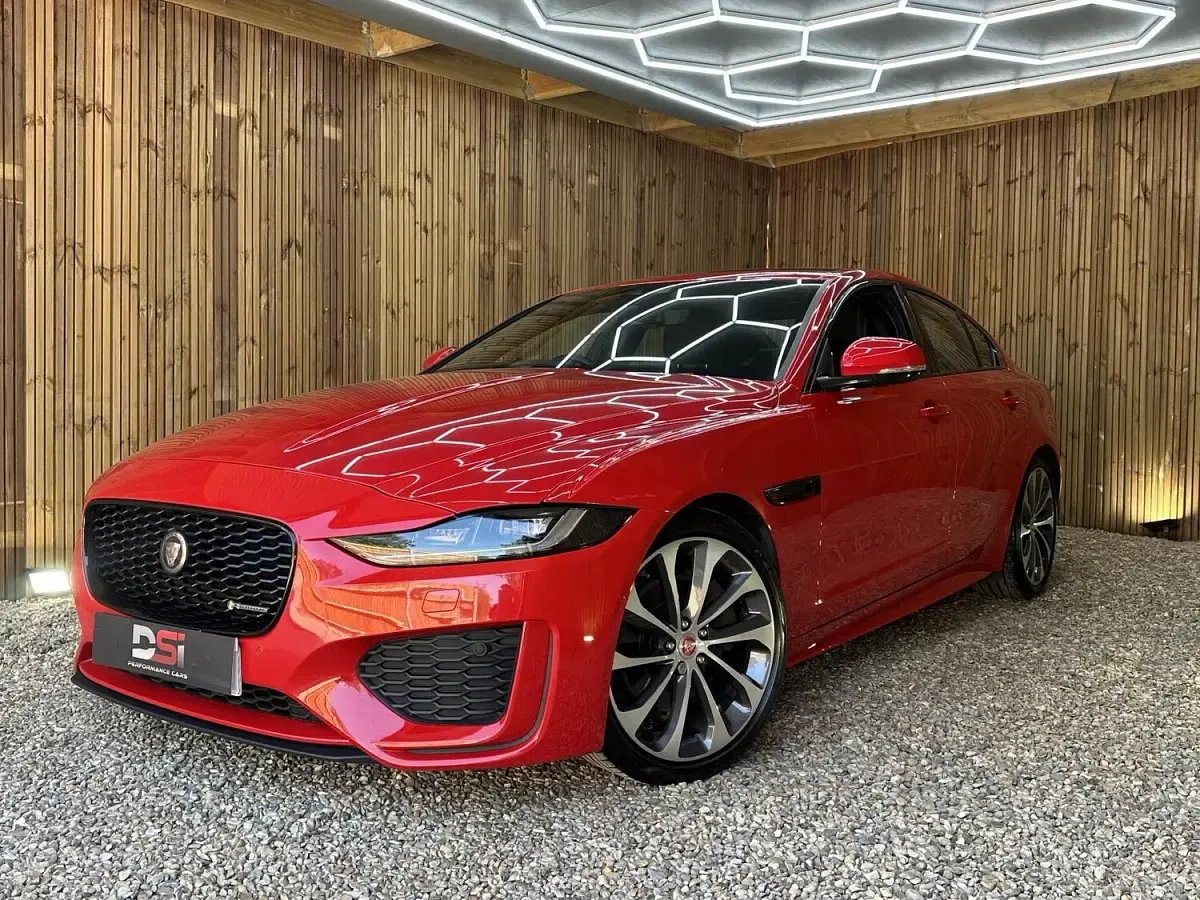 Used Jaguar XE R-Dynamic 300 HP (220 kW) 2019 Red Sedan