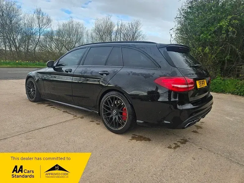 Usado Mercedes C63S AMG Premium 2015 Preto Carrinha