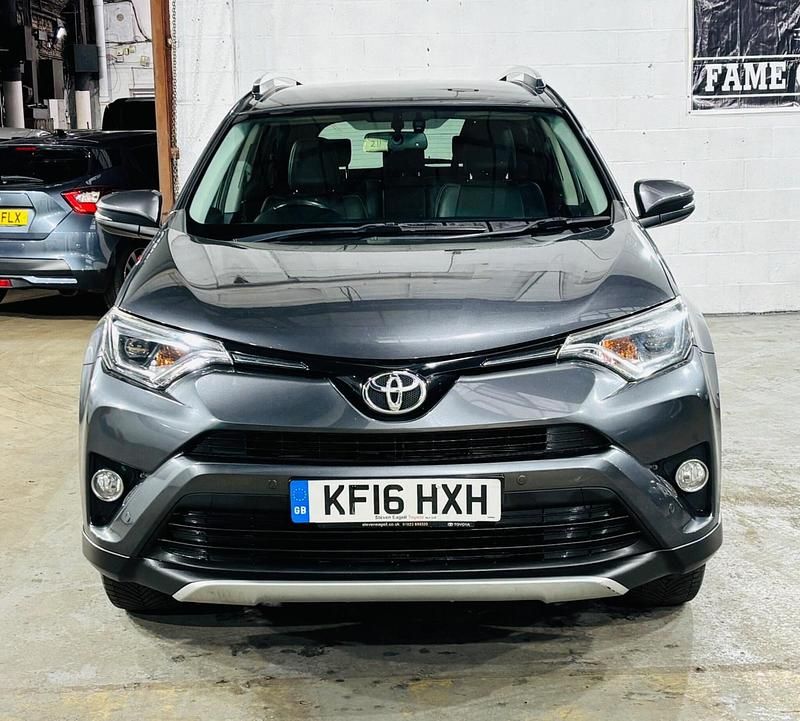 Used Toyota RAV4 2016 Grey SUV