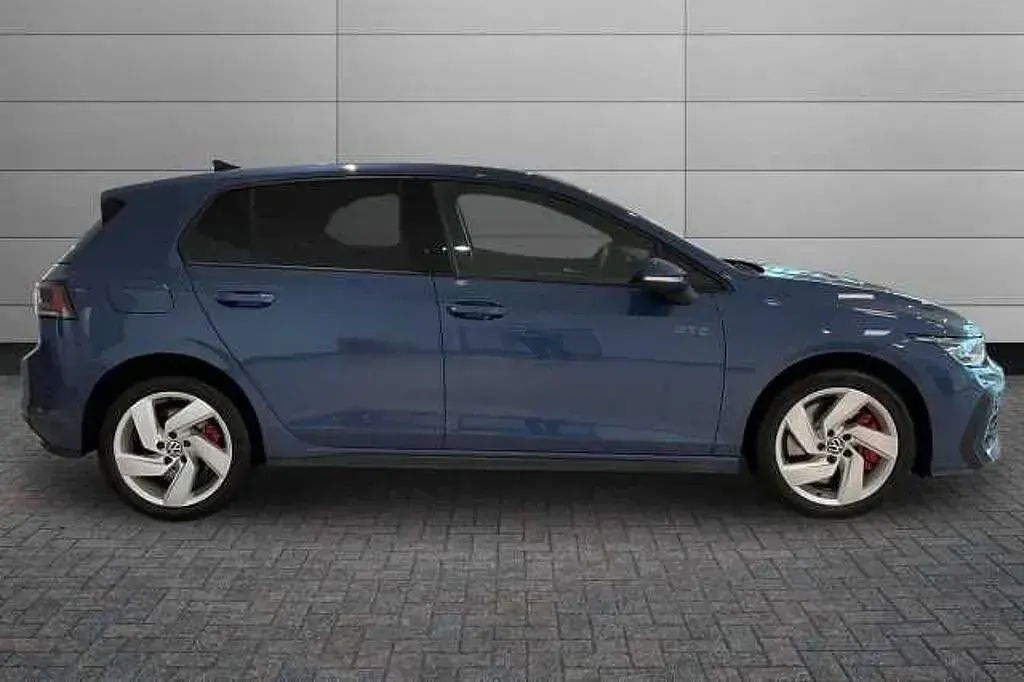 Used VW Golf VIII 272 HP (200 kW) 2026