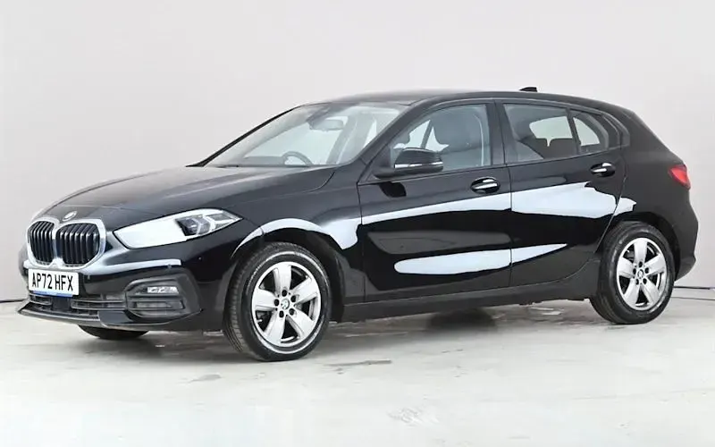 Używany BMW 118 136 KM (100 kW) 2023 Czarny Hatchback