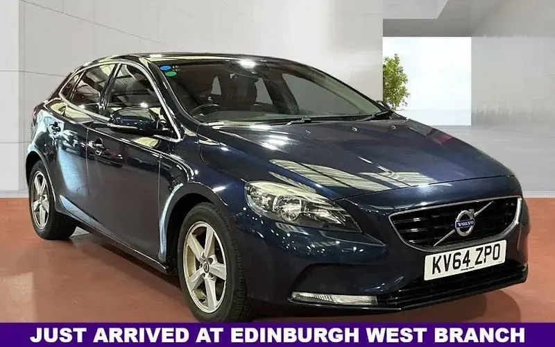 Used Volvo V40 SE 115 HP (84 kW) 2015 Hatchback