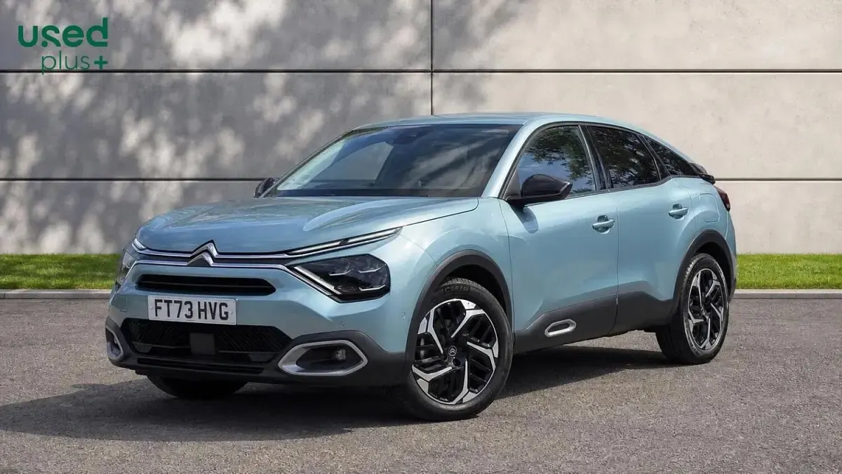 Used Citroën C4 PureTech 2023 Blue SUV