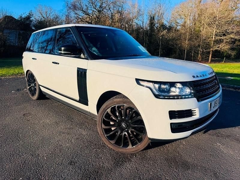 Used Land Rover Range Rover Vogue 2015 White SUV