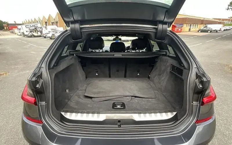 Used BMW 330e M Sport 292 HP (214 kW) 2021 Grey Estate