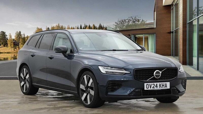 Blue Used 2024 Volvo V60 Plus Estate | £39,850 (Expensive) - Image 1/4
