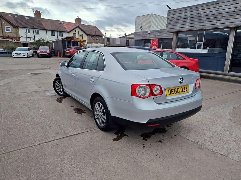 Used VW Jetta SE 2010 Silver Sedan