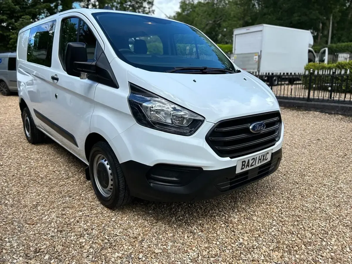 Used Ford Transit Custom 2021 White Estate