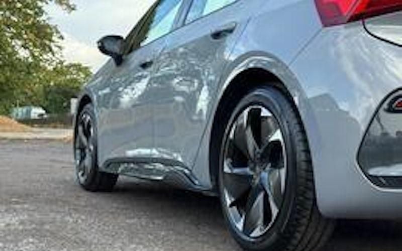 New Cupra Born e-Boost 169 kW (231 HP) 2025 Vapor grey Hatchback