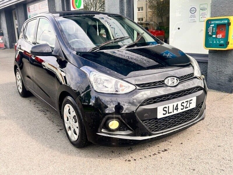 Black Used 2014 Hyundai i10 SE Hatchback | £3,795 (Fair price) - Image 1/4