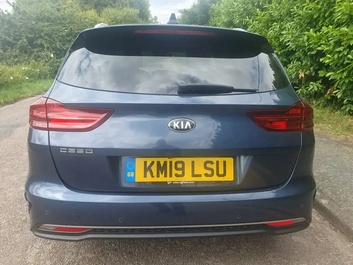 Używany Kia Ceed 136 KM (100 kW) 2019 Niebieski Hatchback