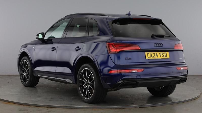 Used Audi Q5 Black Edition 200 HP (147 kW) 2024 Blue SUV