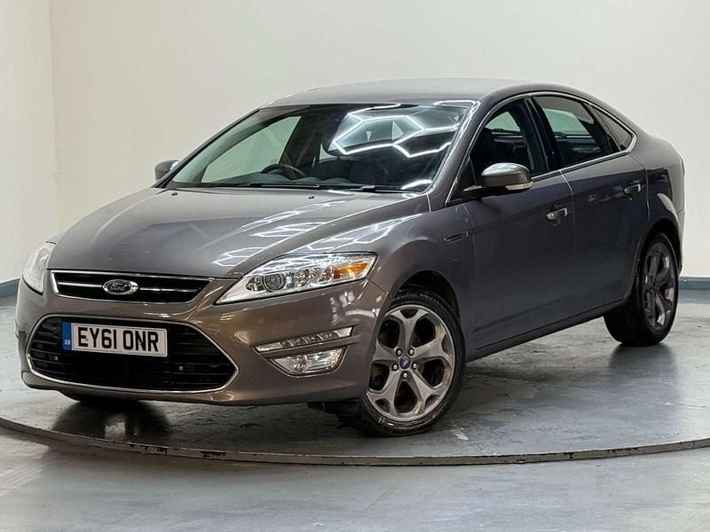 Used Ford Mondeo Titanium X 140 HP (102 kW) 2011 Brown Hatchback