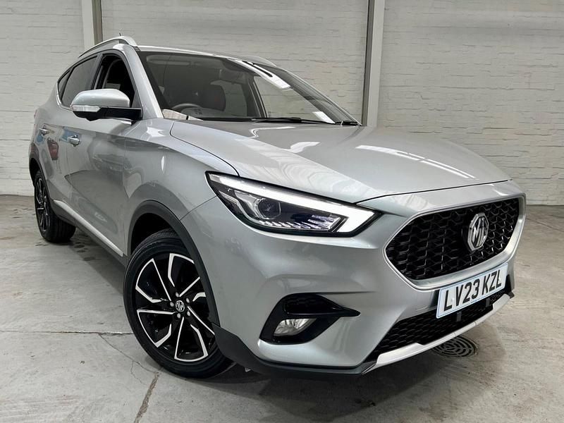Used MG ZS Exclusive 106 HP (77 kW) 2023 Silver SUV
