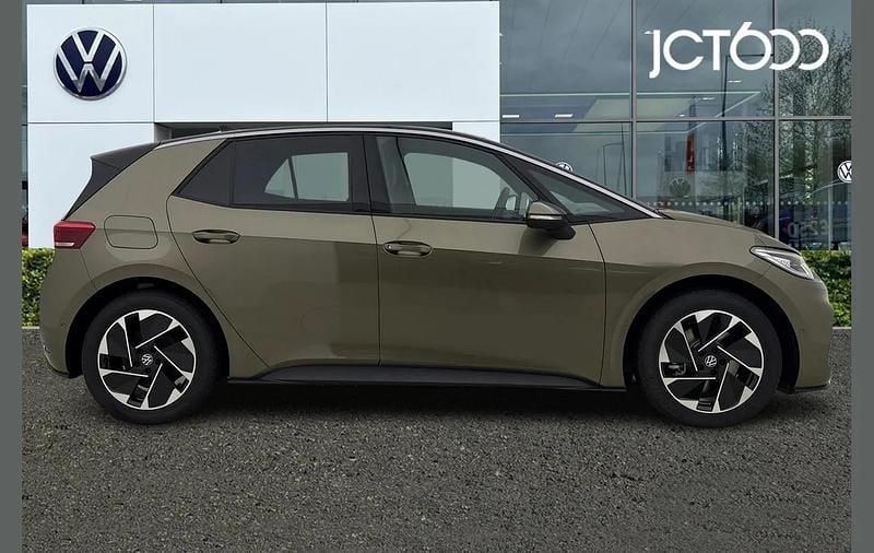 Used VW ID.3 Pro 150 kW (204 HP) 2025 Green Hatchback