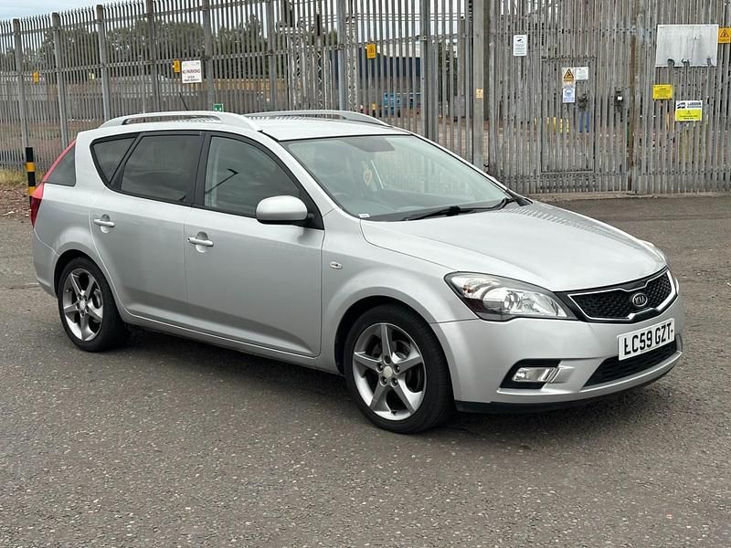 Used Kia Ceed 2009 Silver Hatchback