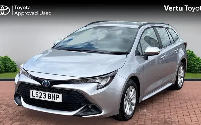 Used Toyota Corolla 140 HP (102 kW) 2026 Estate