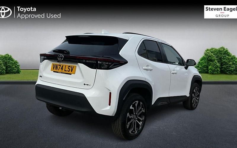 Used Toyota Yaris Hybrid Design 116 HP (85 kW) 2026 Estate