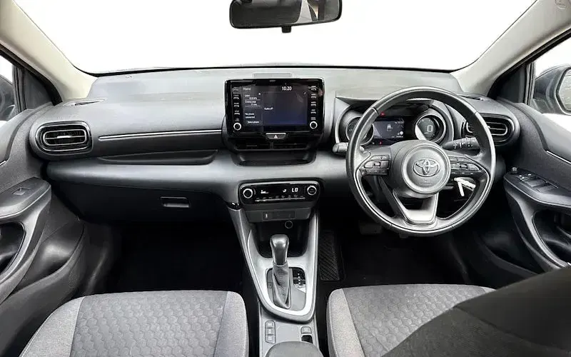 Used Toyota Yaris Design 116 HP (85 kW) 2023 Grey Hatchback