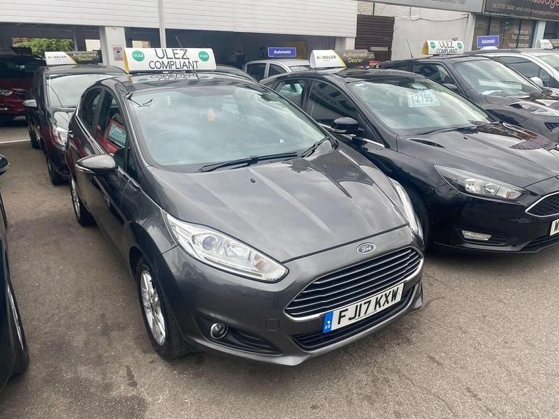 Used Ford Fiesta Zetec 2018 Grey Hatchback