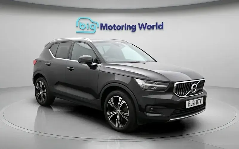 Used Volvo XC40 Inscription 262 HP (192 kW) 2021 Black SUV
