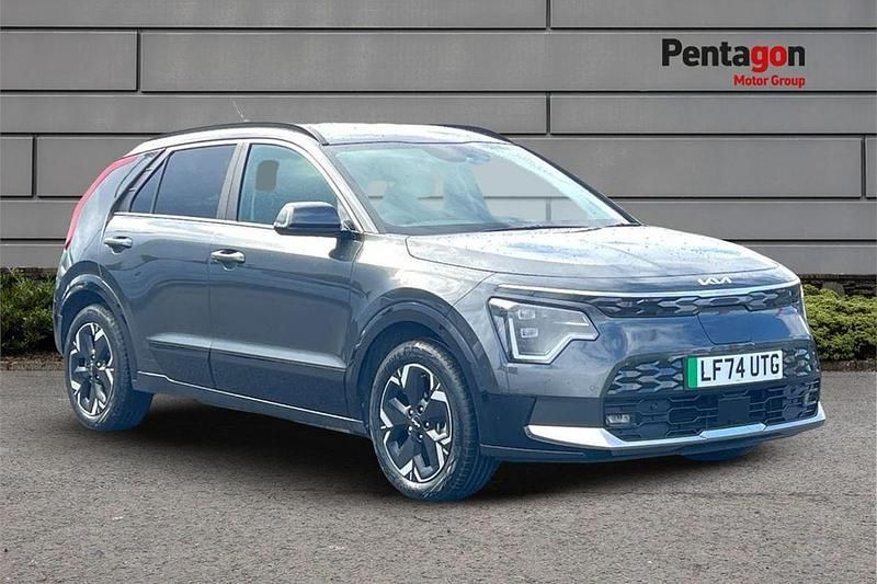 Grey Used 2024 Kia e-Niro 3 SUV | £24,860 (Expensive) - Image 1/4