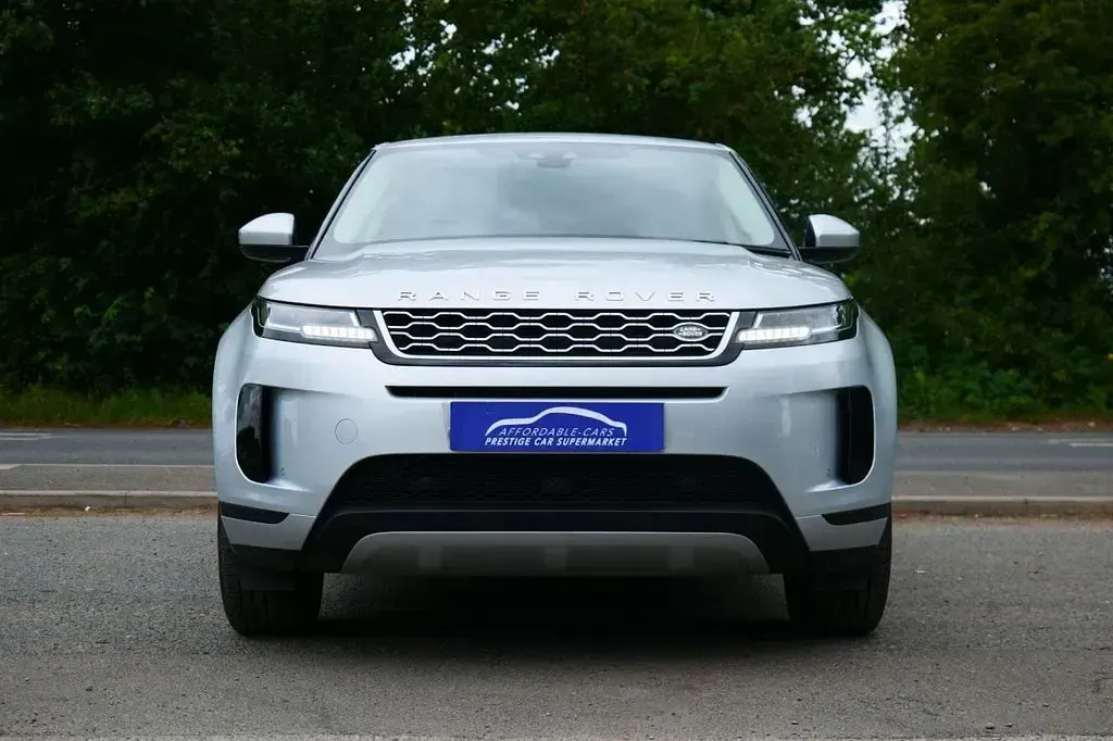 Used Land Rover Range Rover evoque S 200 HP (147 kW) 2019 Silver SUV