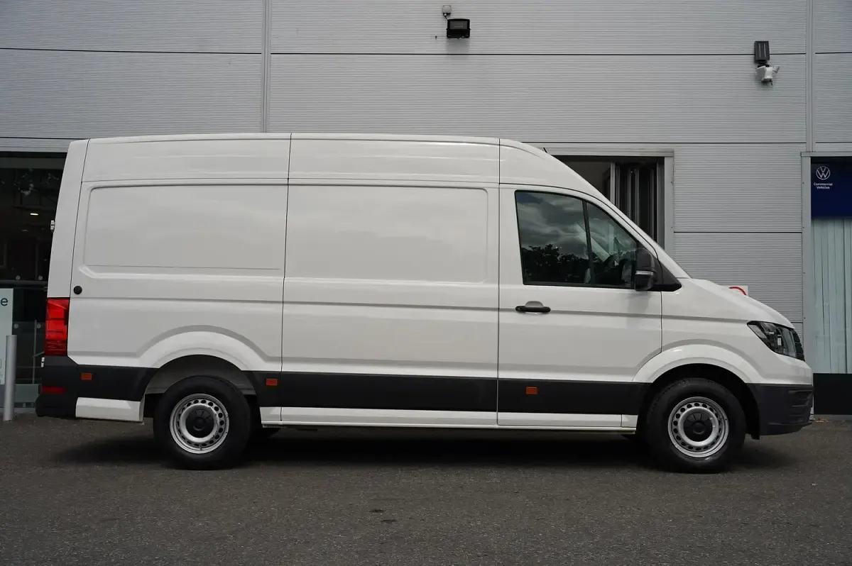 Used VW Crafter 140 HP (102 kW) 2025 White Van